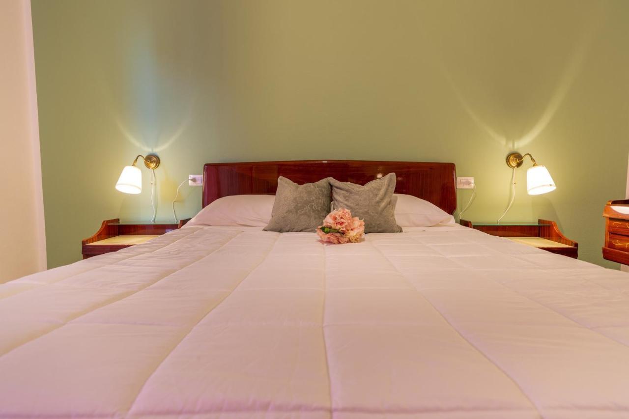Siviglia 38 Apartman Olbia Kültér fotó